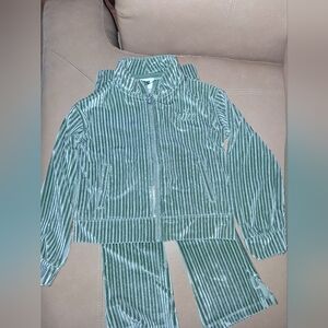 Nike Green Striped Kids Matching Set